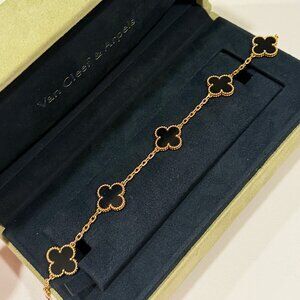 Van Cleef Vintage Alhambra bracelet, 5 motifs